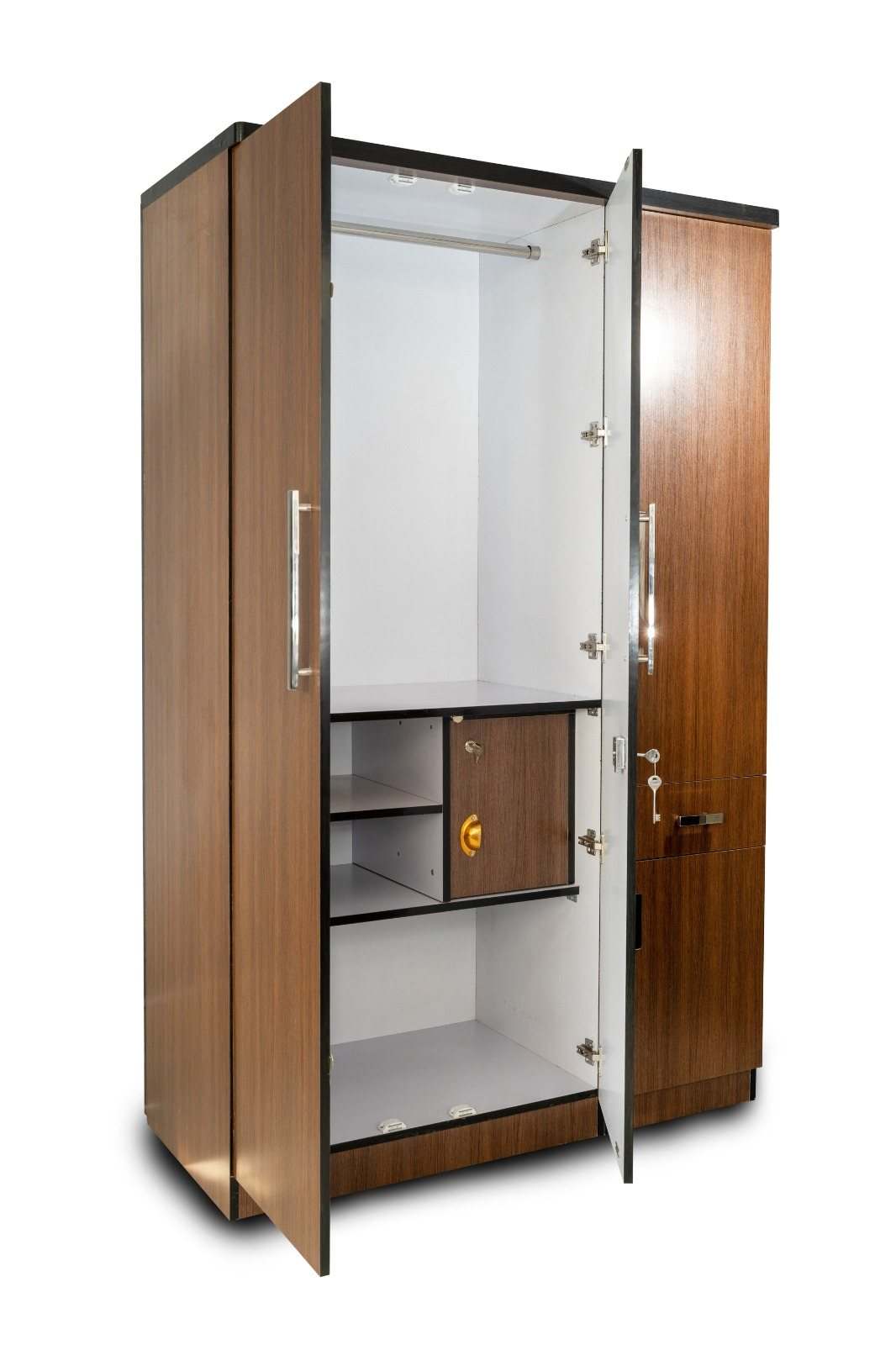 Wardrobe and Daraz Buying Guide in Nepal: Sliding vs Hinged Doors, Lockers and Moisture Protection